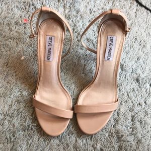 Steve Madden nude heels
